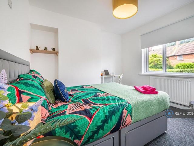 Lydney Road, Southmead, Bristol, BS10 1 bed in a house share to rent £835 pcm £193 pw