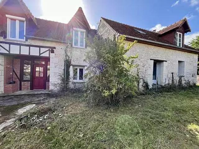 Lye 36600 Achat / Vente maison 7 pièces t7 au dernier étage parking
