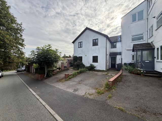 Lygon Bank, Malvern WR14, 2 bed terraced house to rent, £995 pcm | PrimeLocation