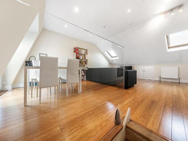 Lyham Road, SW2 1 bed flat to rent £1,998 pcm £461 pw