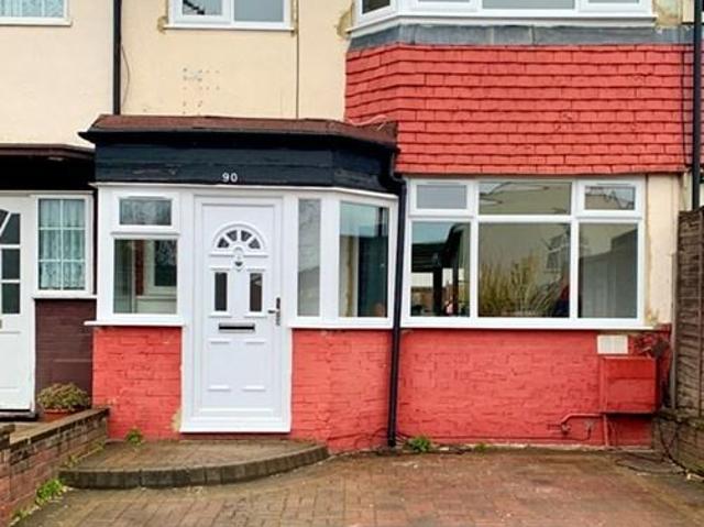 Lytton Avenue, Enfield, EN3 4 bed terraced house to rent £2,700 pcm £623 pw