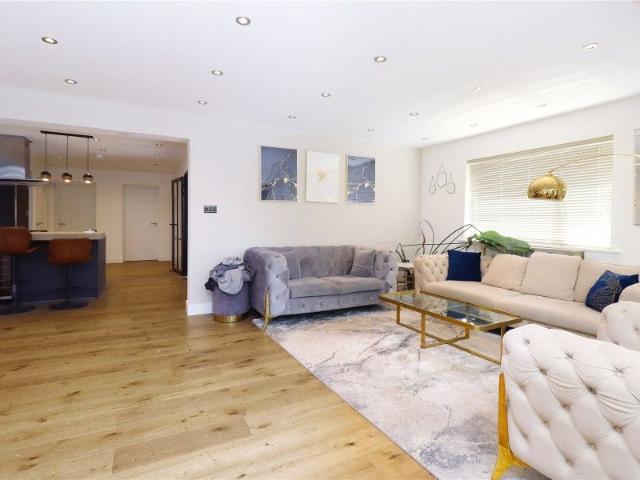 Lytton Road, Woking 4 bedrooms Property for lettings Seymours