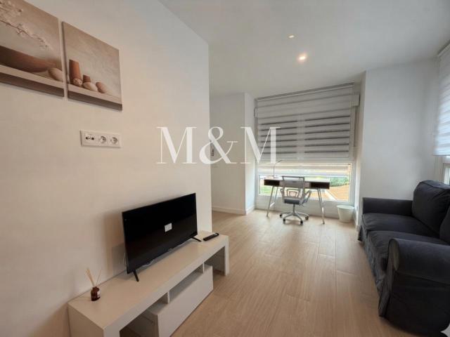 M&M INMOBILIARIA Piso de nueva construcción en alquiler en Núcleo Urbano por 1.300 €/mes A26 P464 E242B