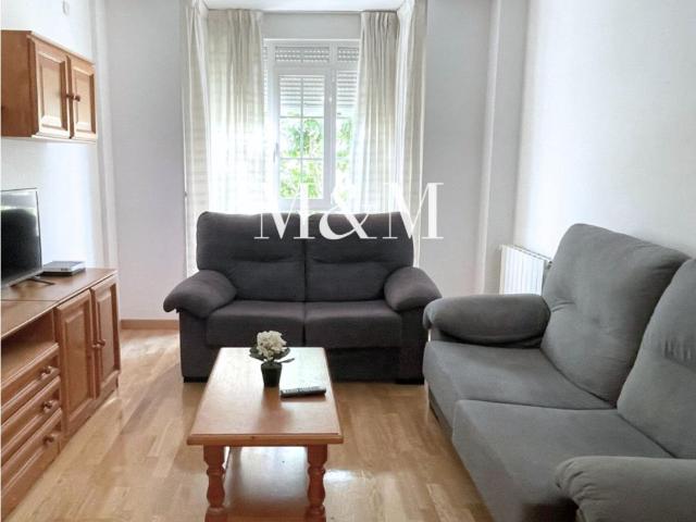 M&M INMOBILIARIA Piso en alquiler en Núcleo Urbano por 1.500 €/mes A17 P188
