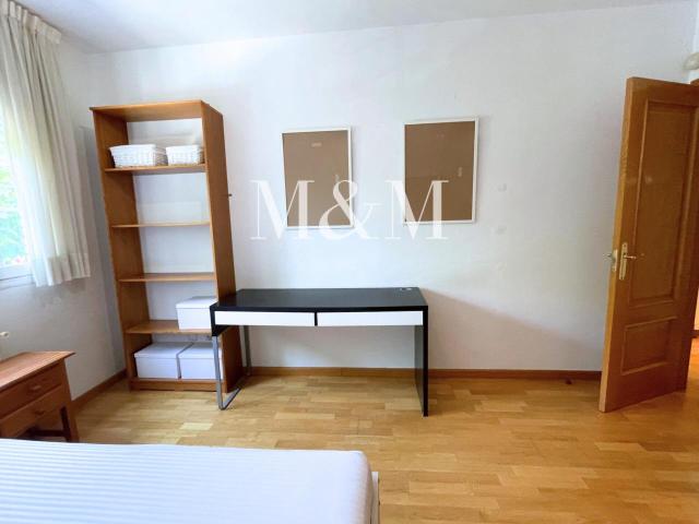 M&M INMOBILIARIA Piso en alquiler en Núcleo Urbano por 1.200 €/mes A18 P229