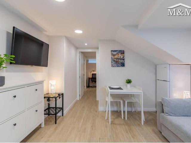 M&M INMOBILIARIA Piso en alquiler en Zona UAX por 1.200 €/mes A21 P348