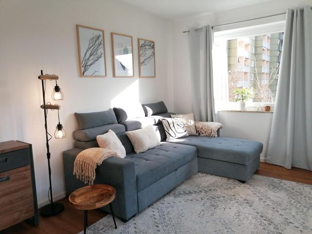 M OASE Blue Design | Kitchen | Netflix I balcony I car parking space, Braunschweig Amsterdam Apartments for Rent