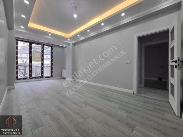 M.akif'te Sıfır Merkezi Konumda 110 M2 Cadde Üzeri 3+1 Daire!