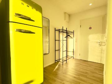 M&D Apartments near Stadium with Air Conditioning – Netflix – Kitchen – Sunset View – Balcony, Kaiserslautern Amsterdam Apartments for Rent