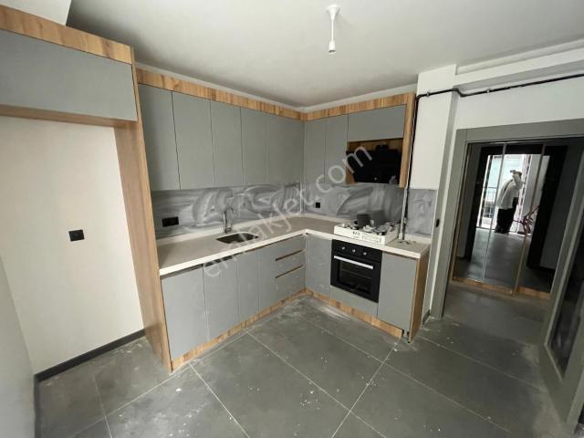 Mç Emlaktan Maraşal Çakmak Mah.full Yapılı 2+1 Satılık Daire