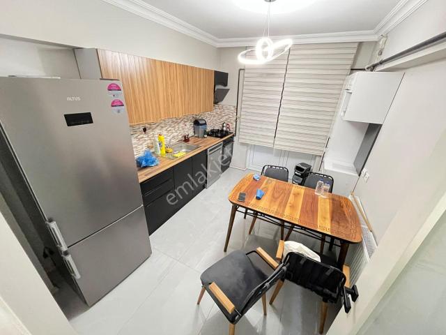 M.ç Emlaktan Yenimahlle Ata Mah De 3+1 Yüksek Giriş 2 Balkonlu Site İçinde Full Yapılı Kiralık Daire