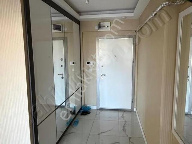 Mç Emlaktan 3+1* Merkezi Konum* Ebeveyn Banyolu
