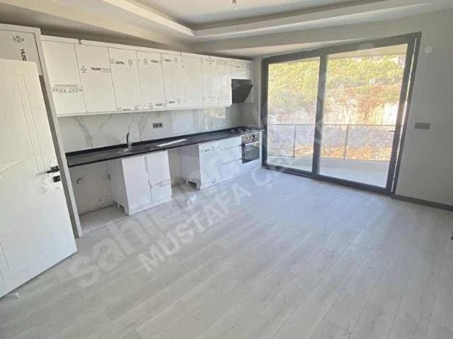 MÇG ^DEN KİRALIK 2+1 DAİRE 3 ADET KLİMA VE ANKASTRE OCAK SETİ