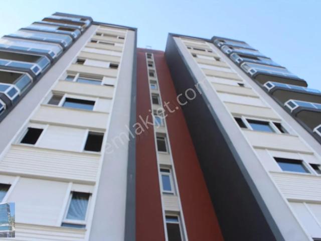 M Kemal Mah Yüksek Vadi Evlerinde 3+1 Kiralık Daire