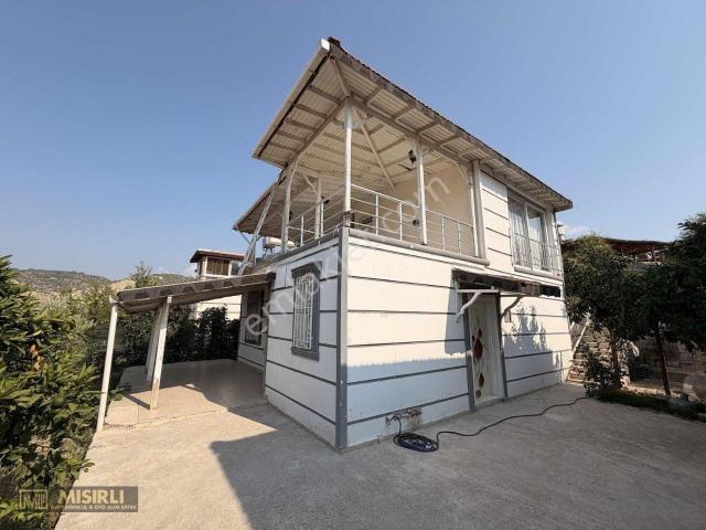 Mısırlı Gayrimenkul'den Kiralık Ceren Sitesin'de 4+1 Villa