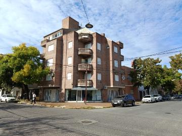 M. Zazpe 3393 Piso.1 – Cod.: 159