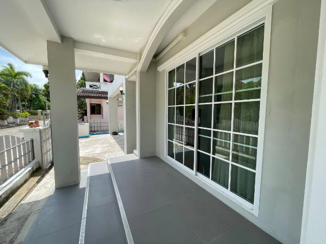 M 77 ให้เช่าบ้าน โครงการ Regent 2 | พร้อมเข้าอยู่ทันที สไตล์ Asian Modern บรรยากาศอบอุ่น เงียบสงบ เป็นส่วนตัว