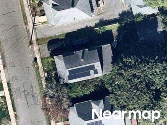 Mcmullen Ave