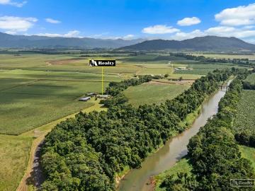 McCUTCHEON HOME ON 7,759 SQM