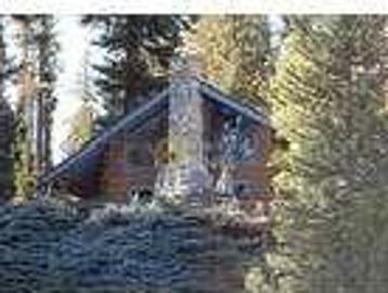 McCall Lakefront 4 bedrooms log cabin