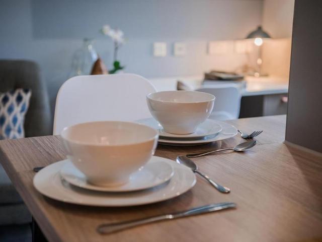 McDonald Road, Edinburgh EH7 Studio to rent £1,257 pcm £290 pw