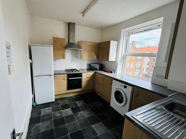 McDougall House, Turin Street. 3 bed apartment to rent £3,200 pcm £738 pw