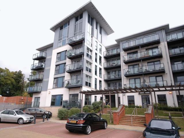 Mckenzie Court, Fairmeadow ME14, 1 bed flat to rent, £1,050 pcm | PrimeLocation
