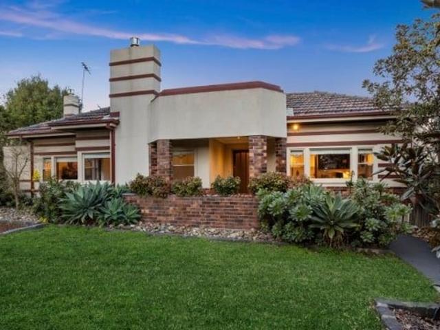 McKinnon Secondary School Zone, 3 Bedroom Family Home