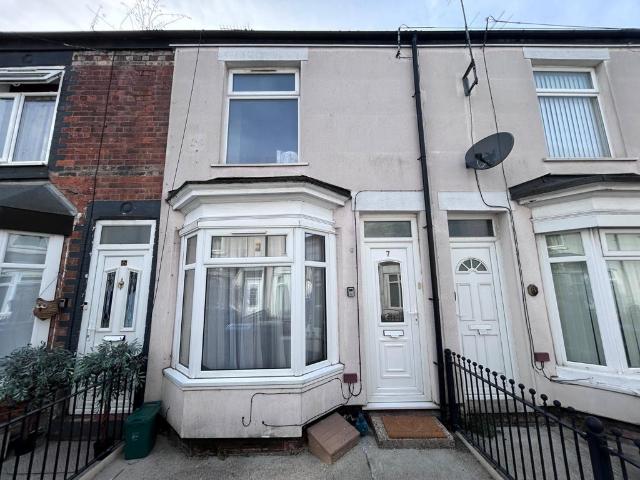 McKinley Avenue, Albemarle Street. 2 bed terraced house to rent £625 pcm £144 pw