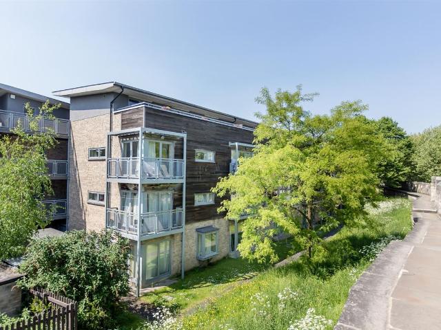 Mcquades Court, York YO1, 2 bed flat to rent, £1,250 pcm | PrimeLocation