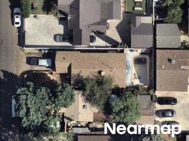 Mcvine Ave
