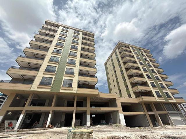 MAŞUK SEYRANTEPE 3 BLOKLU SİTE DE 3+1 SATILIK
