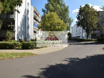 Małe mieszkanie na Czubach z antresolą i pełną infrastrukturą