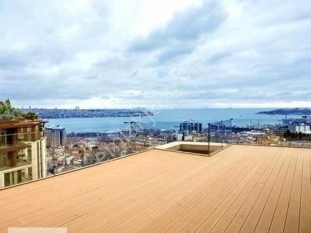 Maçka Residences'da Boğaz Manzaralı 3.5+1 Kiralık Rezidans