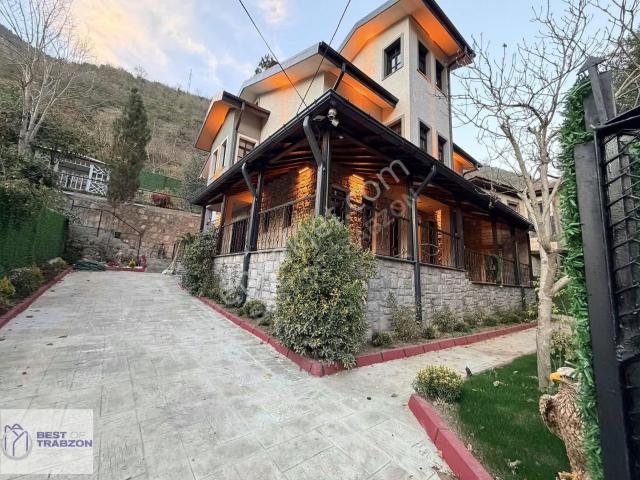 Maçka Satılık Villa