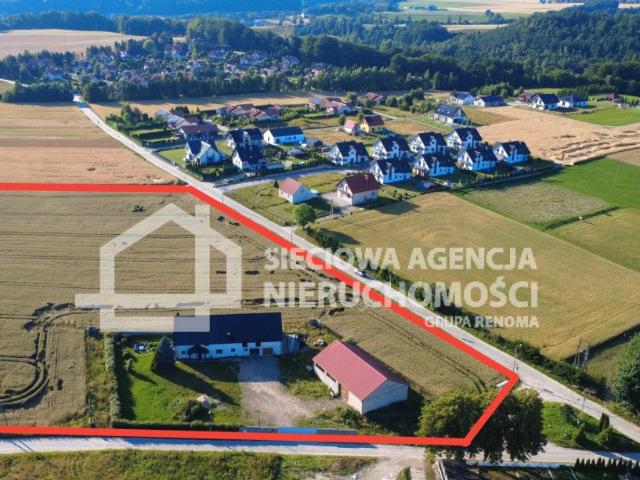 Wyjątkowa nieruchomość 2,4 ha z domem i magazynem