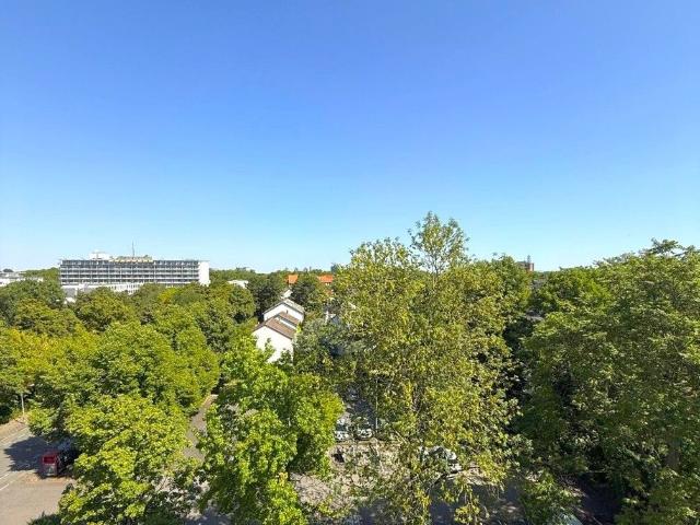 MA LINDENHOF NÄHE WALDPARK! SOFORTBEZUG!