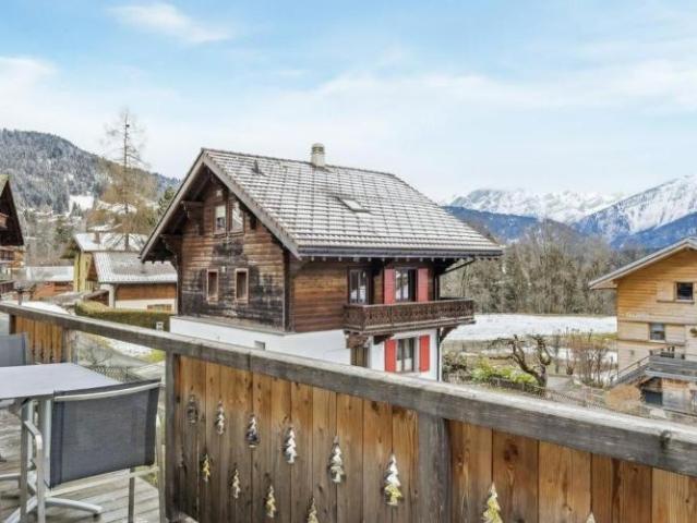 Ma Retraite Renoviertes Chalet mit Garten im Zentrum von Chesières