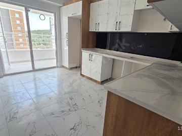 Mamak Akşemsettin Mahallesinde  Yeni binada, Asansörlü, Ön cephe, 3 Oda 1 Salon, Satılık daire.