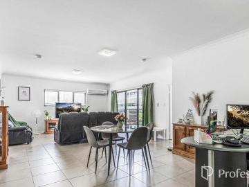 MAMMOTH SIZE APARTMENT