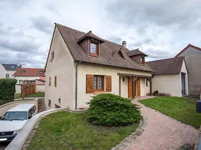 Mantes la Ville 78711 Achat / Vente maison 7 pièces t7 parking