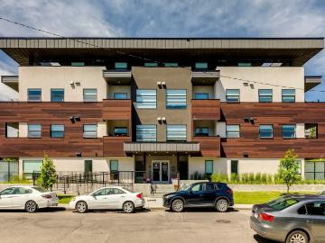 Garrison Woods, Calgary, Alberta - Swimming pool