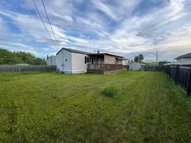 Manufactured Home for sale in Taylor, Fort St. John, 10495 102.