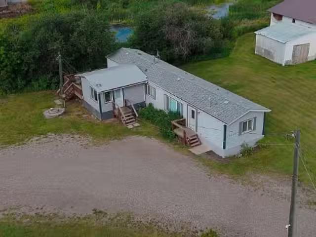 Manufactured Home for sale in Charlie Lake, Fort St. John, 124.