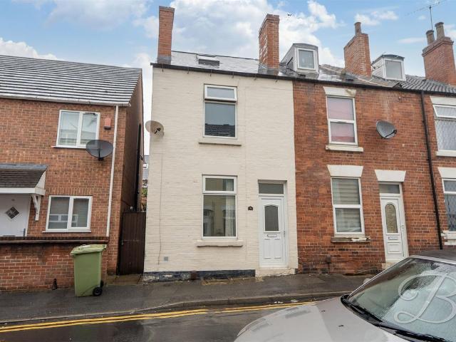 Manvers Street, Worksop S80, 3 bed end terrace house to rent, £750 pcm | PrimeLocation