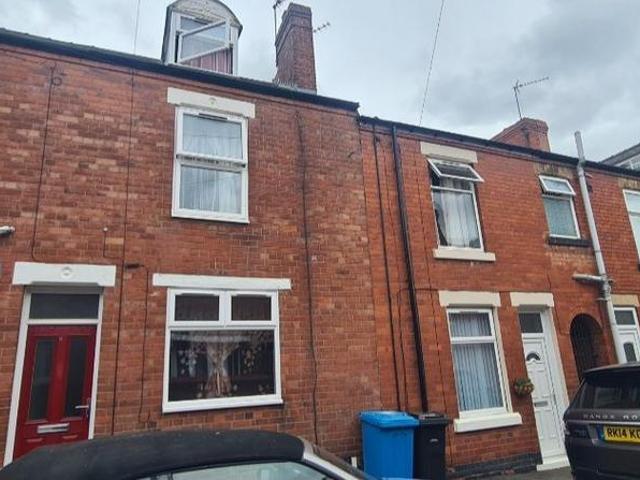 Manvers Street, Worksop 3 bed terraced house to rent £750 pcm £173 pw