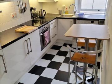 Manvers Street, BATH 2 bed apartment to rent £1,525 pcm £352 pw