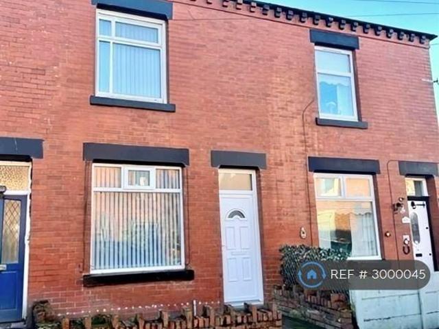 Manwaring Street, Failsworth. 2 bed terraced house to rent £1,150 pcm £265 pw