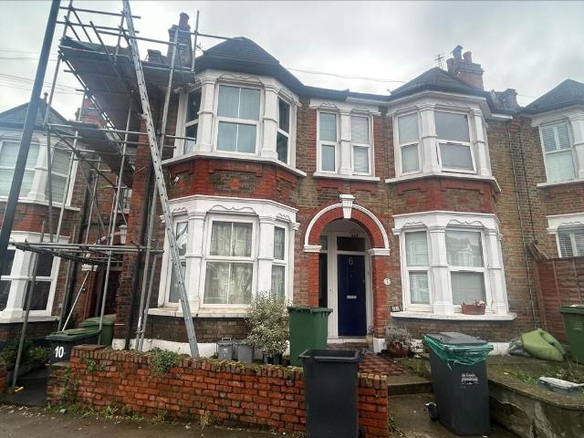 Manwood Road, London SE4 3 bed terraced house to rent £2,300 pcm £531 pw