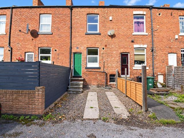 Manygates Lane, Wakefield WF1, 2 bed terraced house to rent, £895 pcm | PrimeLocation